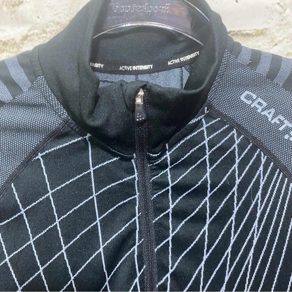 Craft Active Intensity T-Shirt Black Long Sleeve 1/4 Zip Collared - Picture 3 of 5
